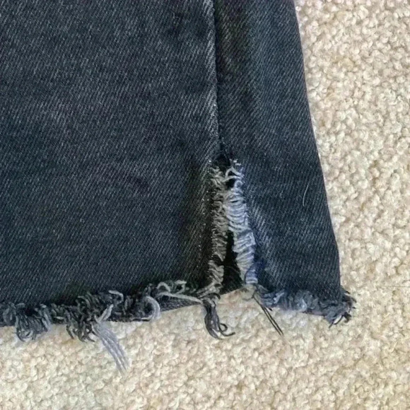 Levi’s black sturdy denim 517 jean shorts in size 12 - Picture 2 of 4